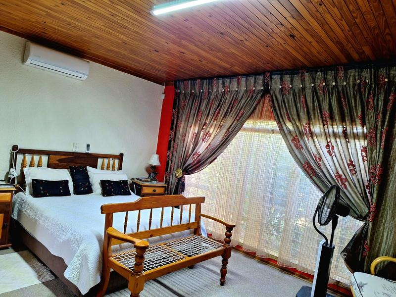 5 Bedroom Property for Sale in Stilfontein North West